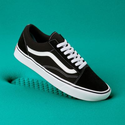 Vans Comfycush Old Skool - Erkek Spor Ayakkabı (Siyah)